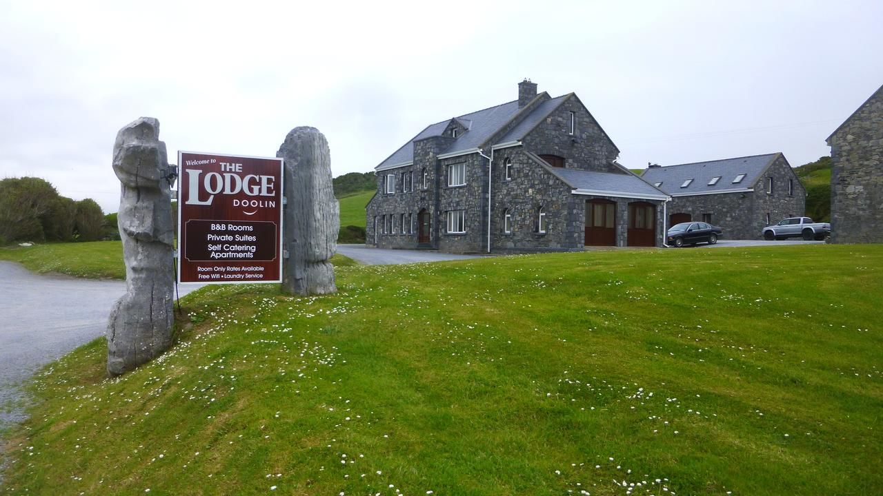 Отели типа «постель и завтрак» The Lodge Doolin Дулин-4