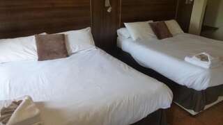 Отели типа «постель и завтрак» The Lodge Doolin Дулин Семейный номер-1