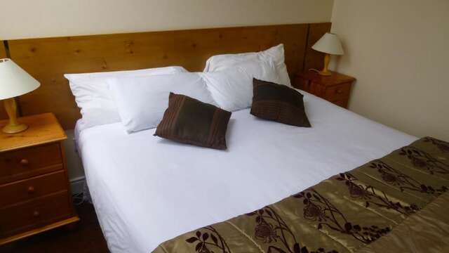 Отели типа «постель и завтрак» The Lodge Doolin Дулин-21